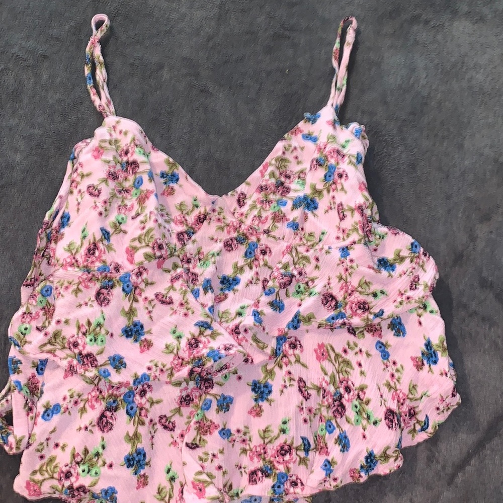 Opened back tank top